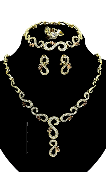 Picture of Best Quality Rhinestone Gold Plated 4 Pieces Jewelry Sets