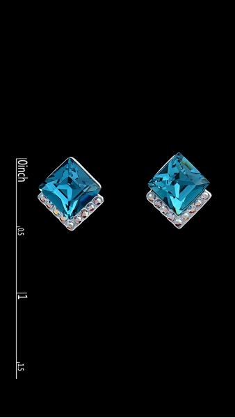 Picture of Simple And Elegant Swarovski Element Square Stud 