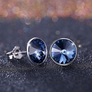 Picture of  Small Casual Stud Earrings 3LK053710E