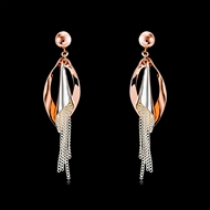 Picture of Dubai Casual Dangle Earrings with Unbeatable Quality
