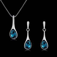 Picture of Classic Small Necklace and Earring Set with Speedy Delivery
