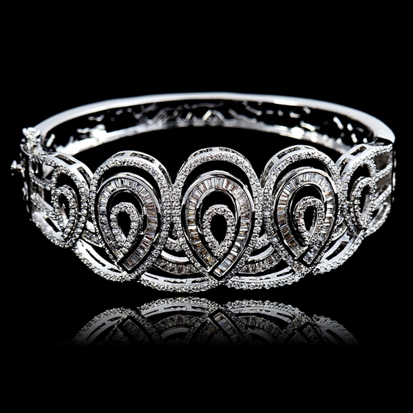 Picture of High Efficient Platinum Plated Hollow Out Bangles