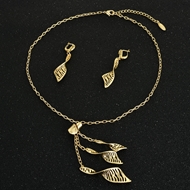 Picture of Dubai Medium Necklace and Earring Set with Speedy Delivery