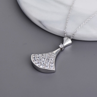 Picture of Trendy Platinum Plated White Pendant Necklace with No-Risk Refund