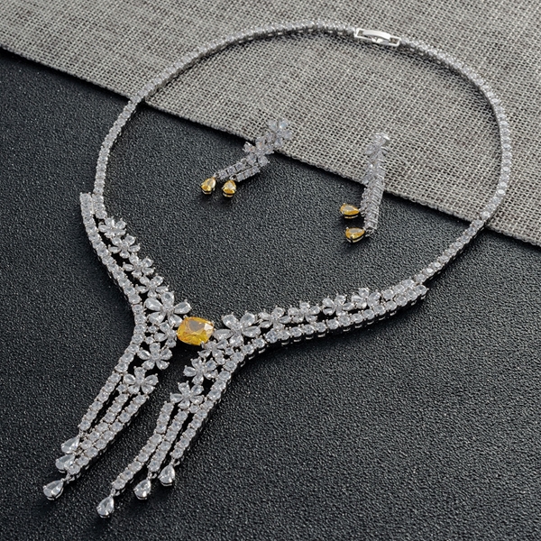 Picture of Luxury Big Necklace and Earring Set at Great Low Price