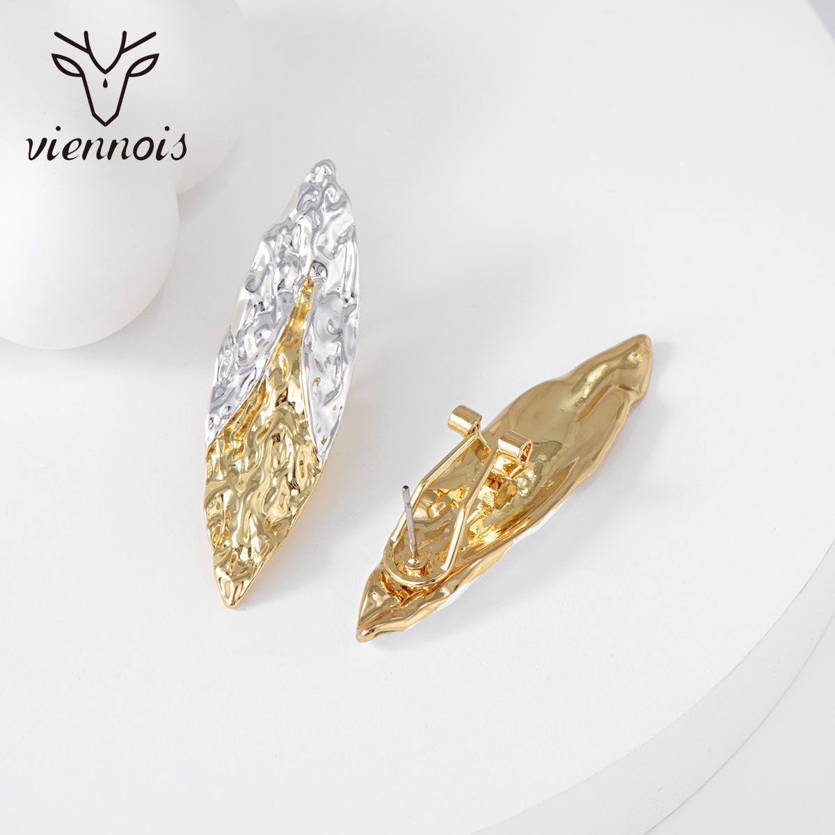 Zinc Alloy Dubai Stud Earrings in Bulk