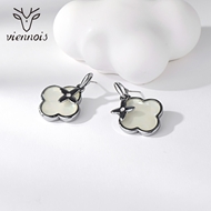 Picture of Zinc Alloy Casual Stud Earrings in Exclusive Design