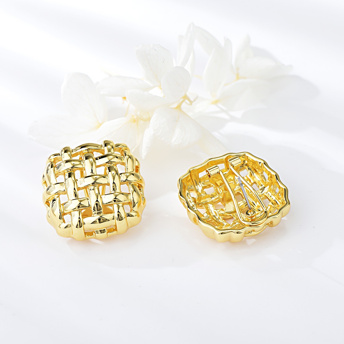Dubai Gold Plated Stud Earrings with Speedy Delivery