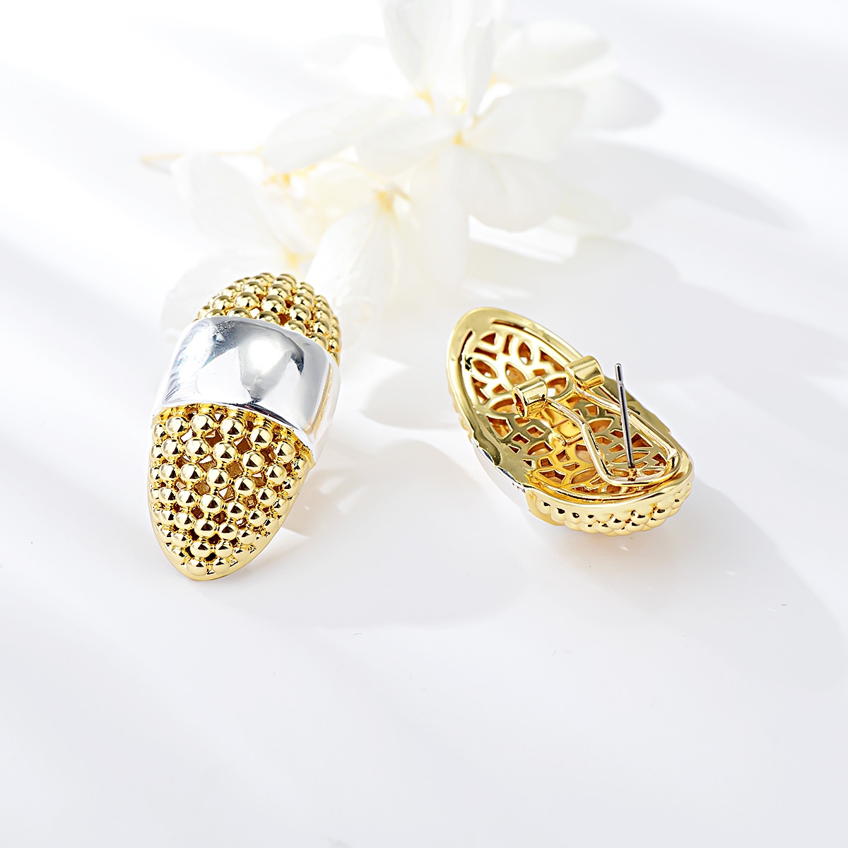 Fashion Medium Dubai Stud Earrings