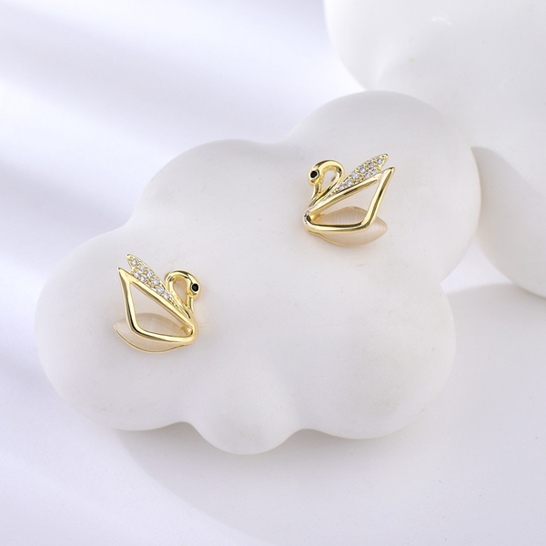 South Indian Gold Plated Screw Lock Jhumka Earrings | Traditional Design | Low  Price J25901 | Jhumka earrings, Beautiful earrings, American diamond