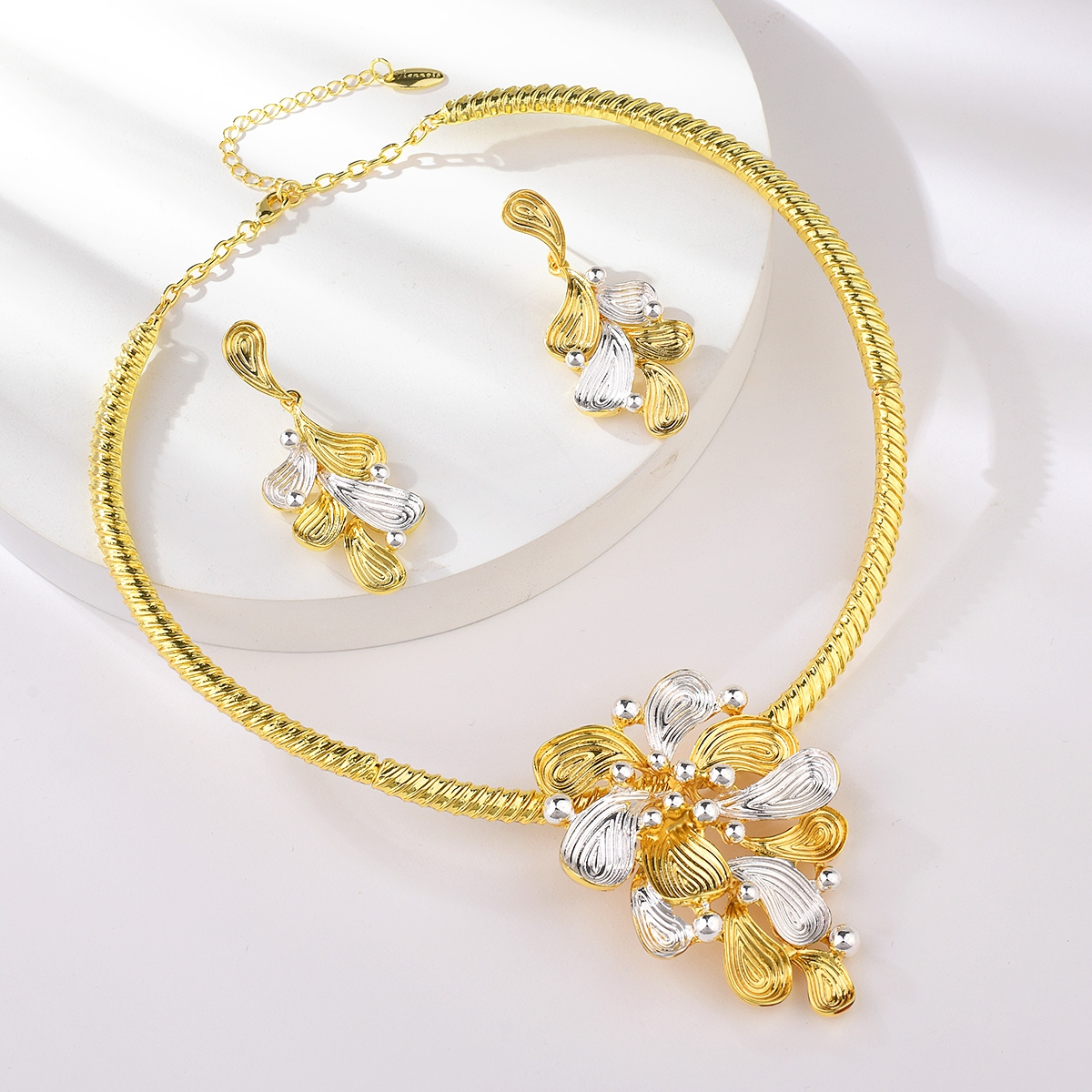 Great Artificial Pearl Dubai 2 Piece Jewelry Set