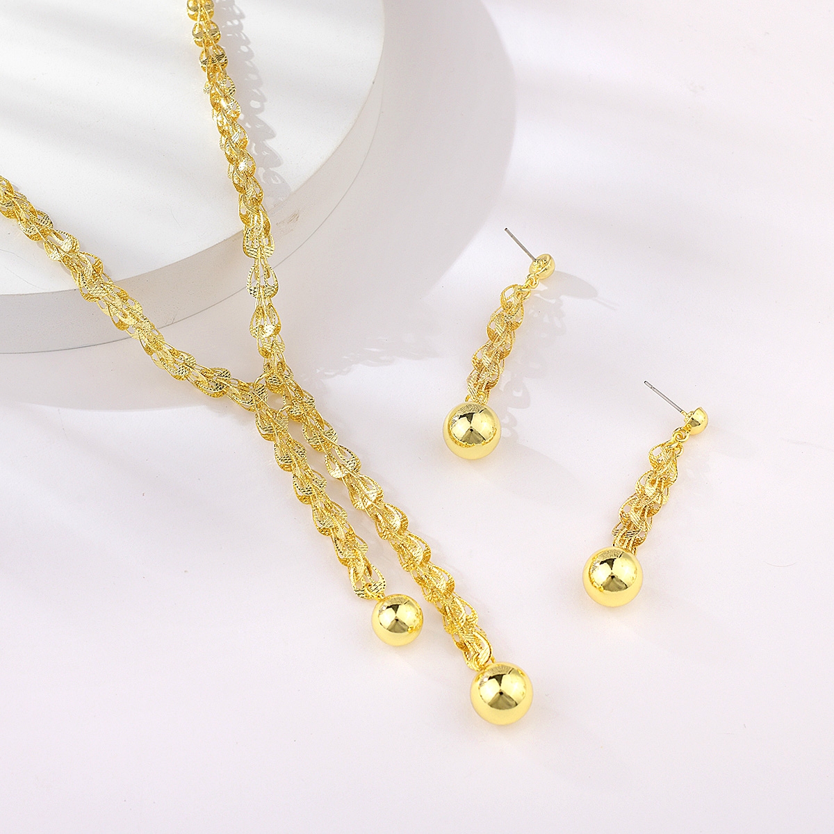 Zinc Alloy Gold Plated 2 Piece Jewelry Set in Exclusive Design