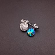 Show details for Nice Swarovski Element Zinc Alloy Brooche