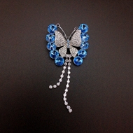 Show details for Brand New Platinum Plated Swarovski Element Brooche with Member Discount