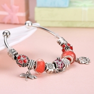 Picture of Platinum Plated Zinc Alloy Fashion Bangle at Unbeatable Price