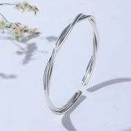 Picture of Good Small Platinum Plated Fashion Bangle