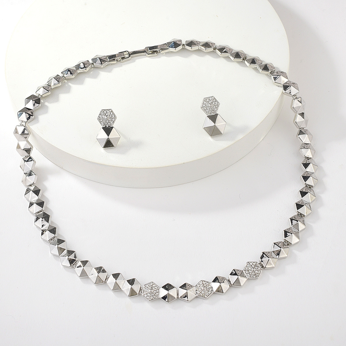 Designer Gold Plated Dubai 2 Piece Jewelry Set with NoRisk Return