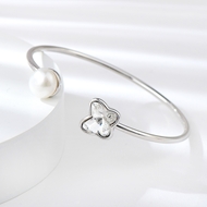 Show details for Zinc Alloy Small Fashion Bangle with Unbeatable Quality