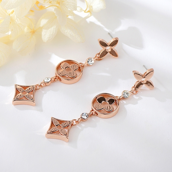 Picture of Rose Gold Plated Big Dangle Earrings From Reliable Factory
