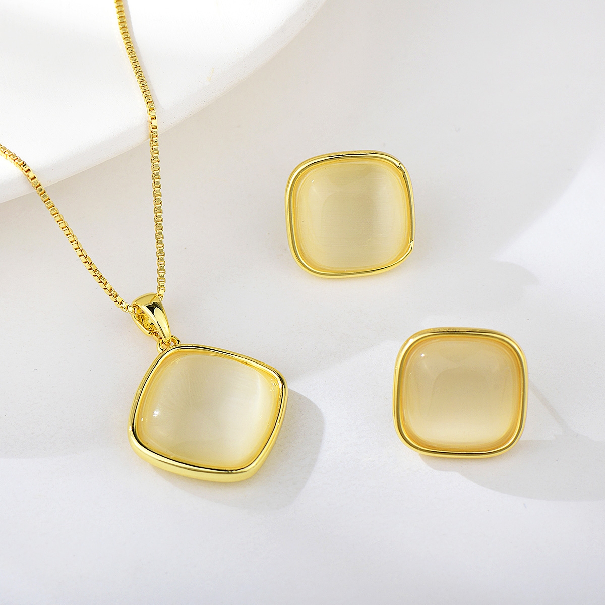 Best Rated Classic Small 2 Piece Jewelry Set