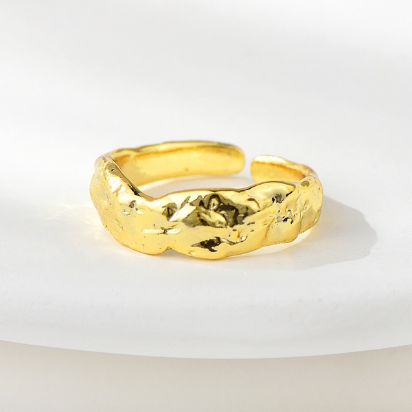 Picture of Dubai Gold Plated Adjustable Ring with Fast Shipping