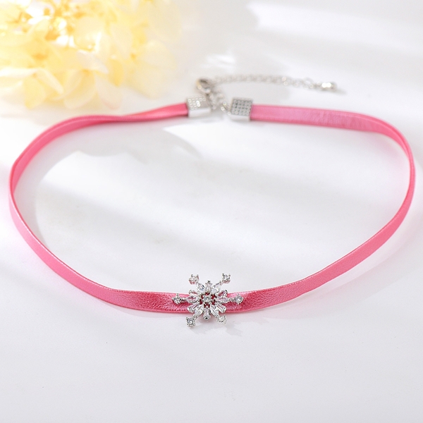 Picture of Irresistible White Medium Choker in Exclusive Design