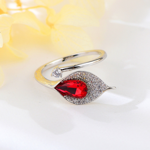 Picture of Bulk Platinum Plated Swarovski Element Fashion Ring Exclusive Online