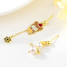 Show details for Impressive White Copper or Brass Dangle Earrings with Low MOQ