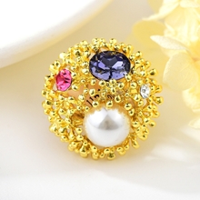 Show details for Zinc Alloy Flowers & Plants Fashion Ring in Exclusive Design
