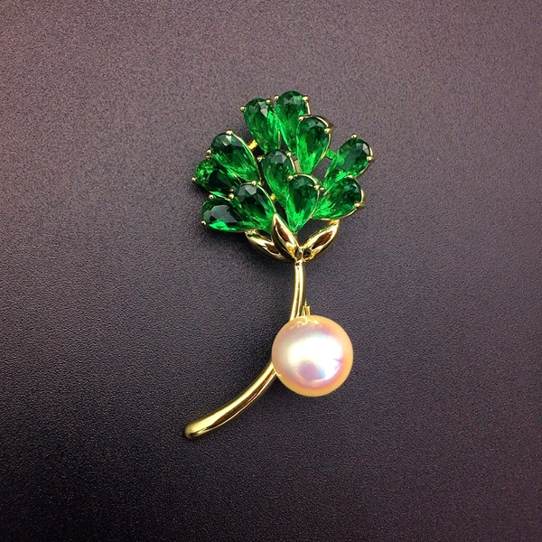 Picture of Brand New Green Copper or Brass Brooche at Great Low Price