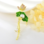 Show details for Amazing Big Gold Plated Brooche