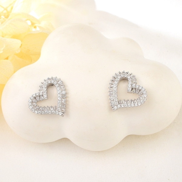 Picture of Staple Love & Heart Fashion Dangle Earrings